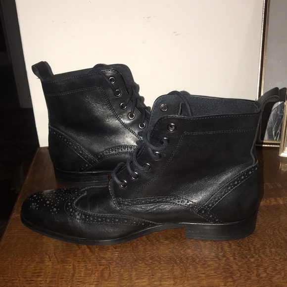 handsome black lace ups - Picture 2 of 9